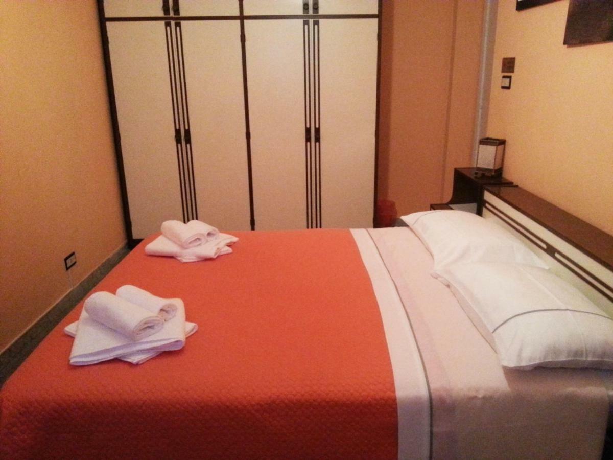 B&B Night & Day Cosenza Luaran gambar