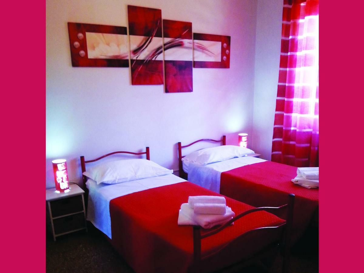 B&B Night & Day Cosenza Luaran gambar