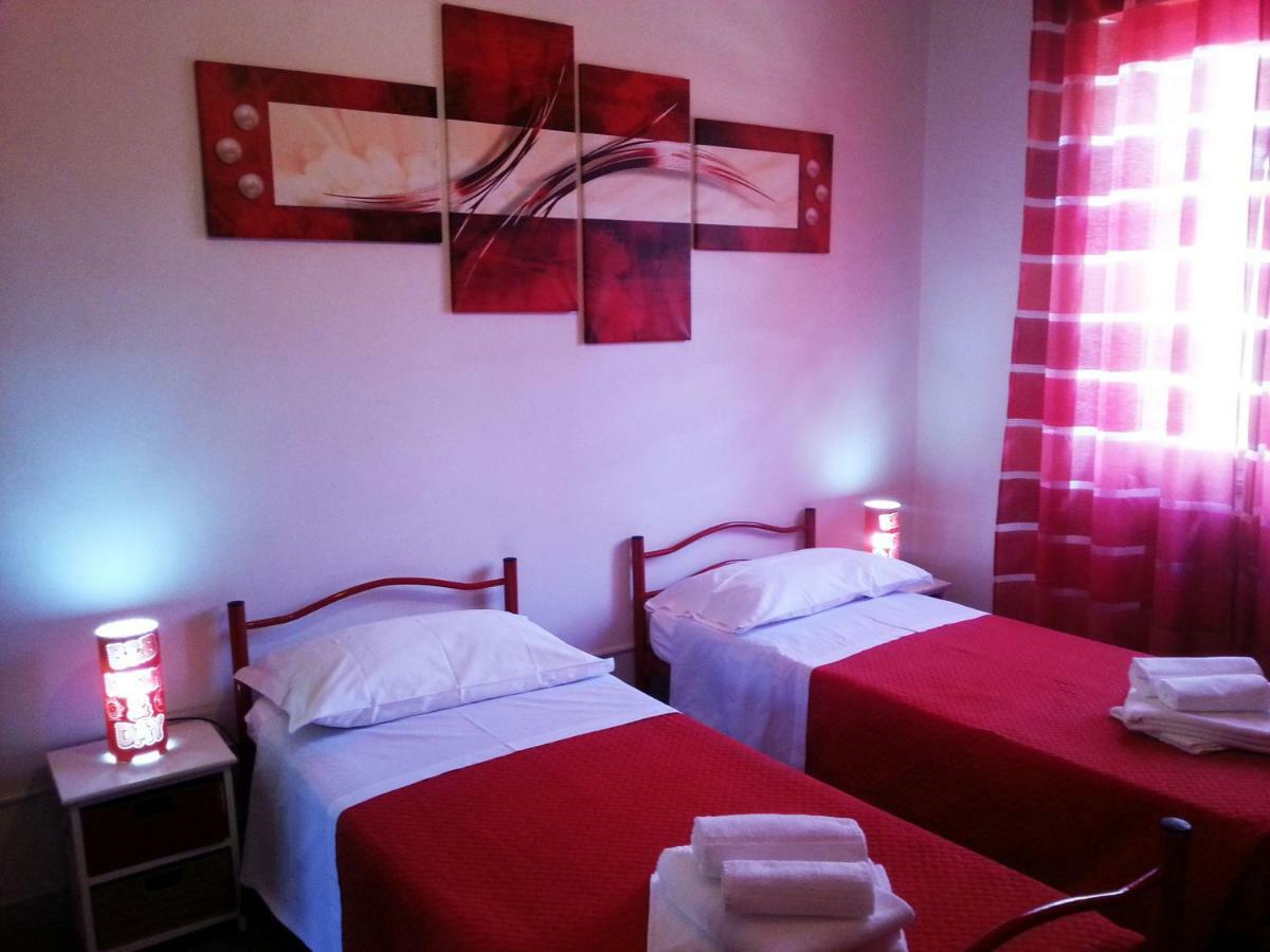 B&B Night & Day Cosenza Luaran gambar