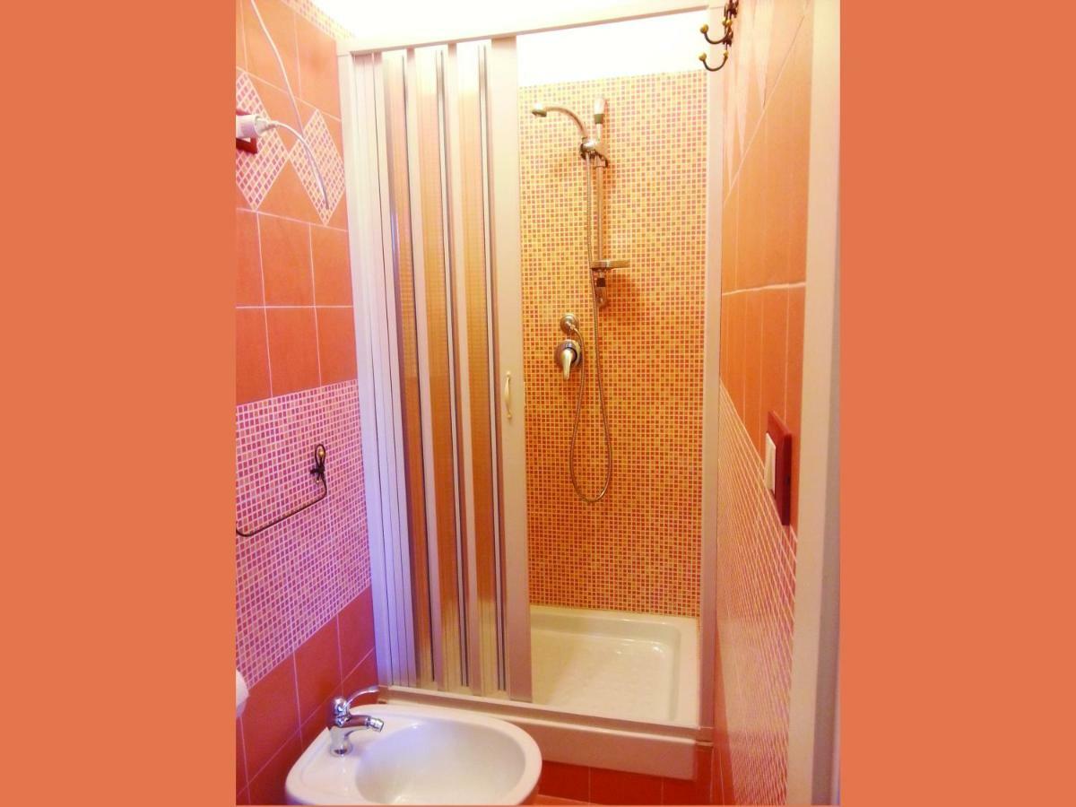 B&B Night & Day Cosenza Luaran gambar